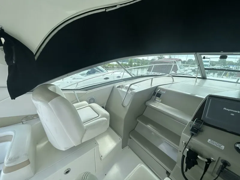 Slide: The Image of 2010 Sea Ray 370 Sundancer 37 - 7829281
