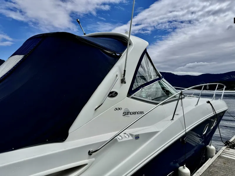 Slide: The Image of 2008 Sea Ray 330 Sundancer 33 - 7829378