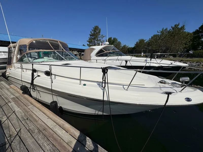 Slide: The Image of 2001 Sea Ray 340 Sundancer 34 - 7829471