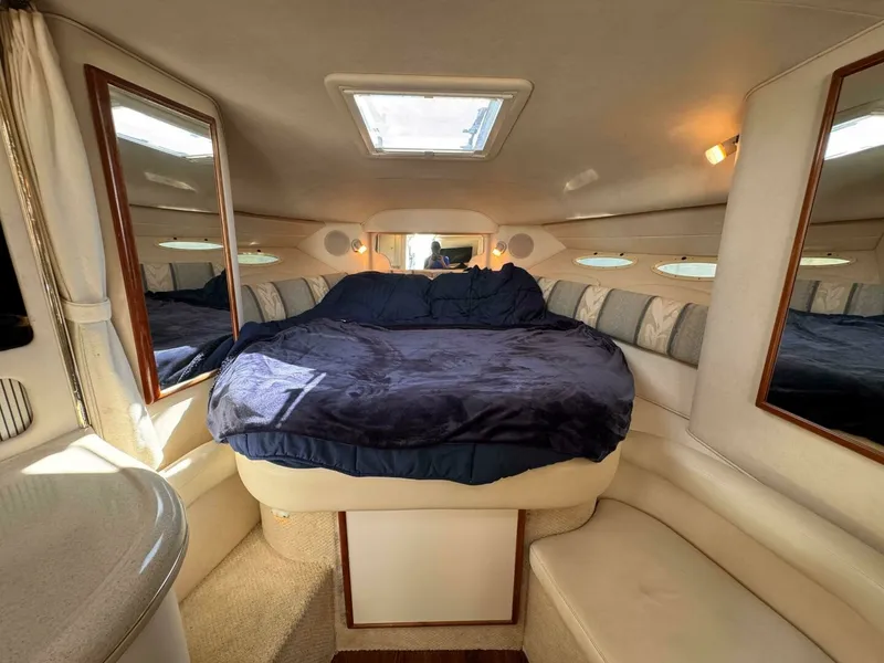 Slide: The Image of 2001 Sea Ray 340 Sundancer 34 - 7829501