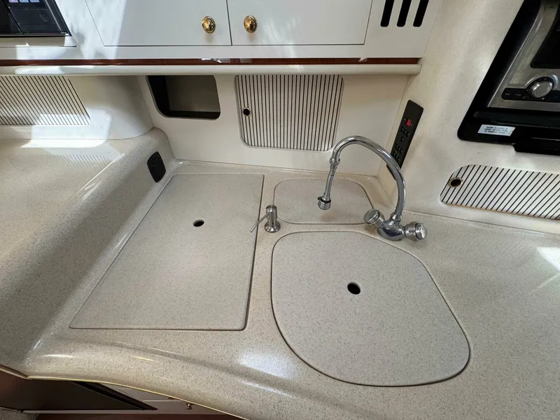 Slide: The Image of 2001 Sea Ray 340 Sundancer 34 - 7829498