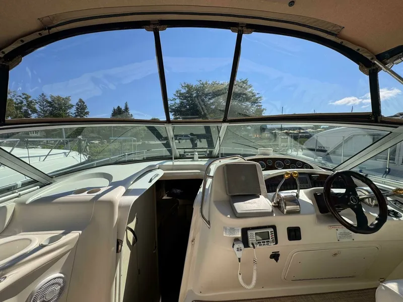 Slide: The Image of 2001 Sea Ray 340 Sundancer 34 - 7829485