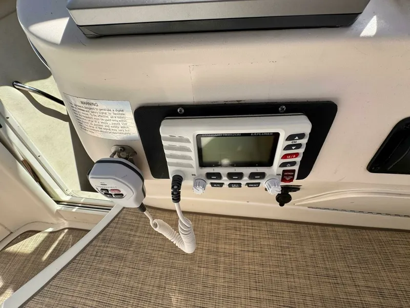 Slide: The Image of 2001 Sea Ray 340 Sundancer 34 - 7829492
