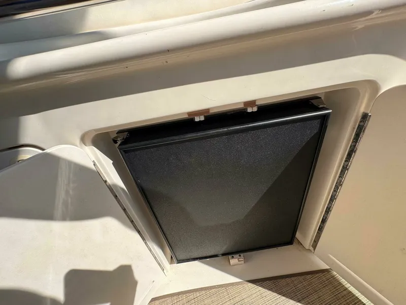 Slide: The Image of 2001 Sea Ray 340 Sundancer 34 - 7829484