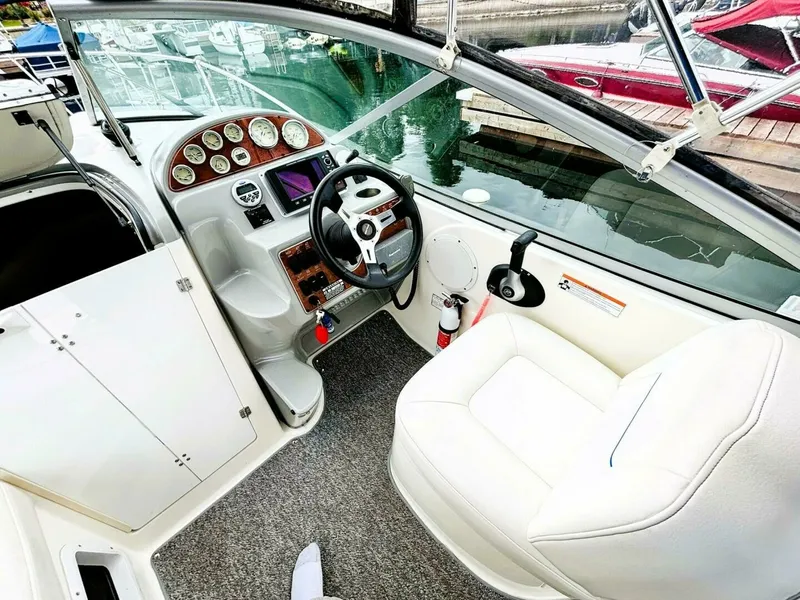 Slide: The Image of 2008 Bayliner 245 SB 24 - 7829677