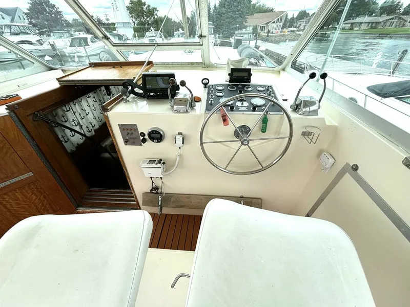 Slide: The Image of 1972 Hatteras 43DC 43 - 7829714