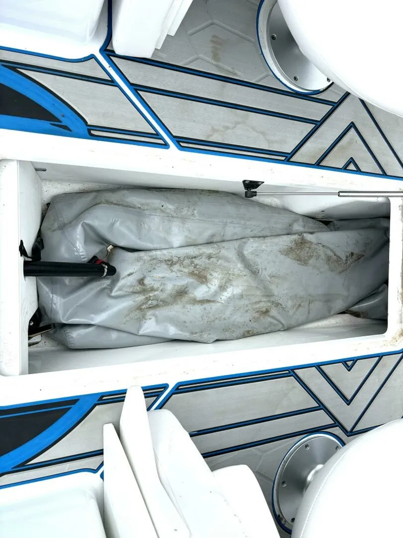 Slide: The Image of 2020 Scarab 255 ID Wake 25 - 7829774