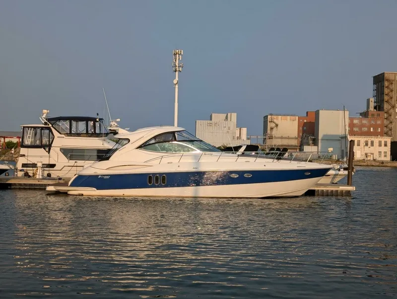 Slide: The Image of 2007 Cruisers Yachts 520 Express 52 - 7829801