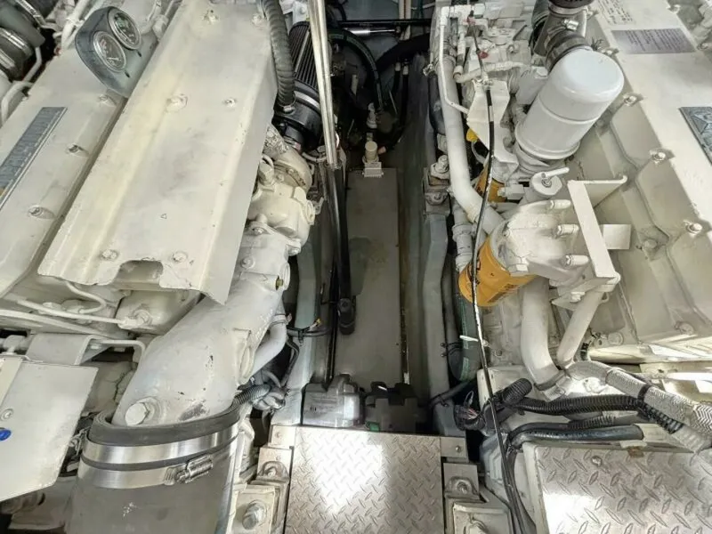 Slide: The Image of 2000 Sea Ray 410 SUNDANCER 41 - 7829891