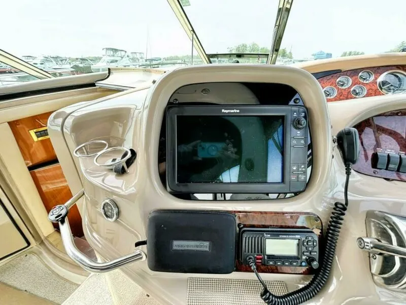 Slide: The Image of 2000 Sea Ray 410 SUNDANCER 41 - 7829866