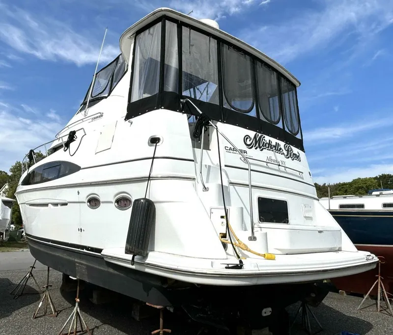 Slide: The Image of 2003 Carver 396 Motor Yacht 39 - 7829972