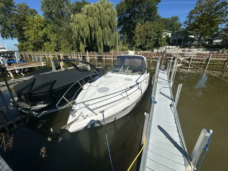 Slide: The Image of 2011 Four Winns V335 33 - 7830026