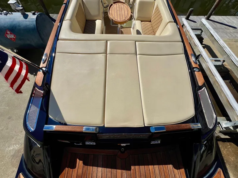 Slide: The Image of Chris-Craft Launch 27 2020 - 7830680