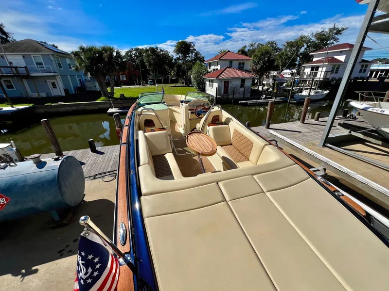 Slide: The Image of Chris-Craft Launch 27 2020 - 7830678