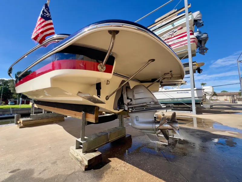 Slide: The Image of Chris-Craft Launch 27 2020 - 7830649