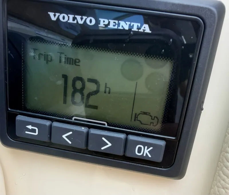Slide: The Image of Chris-Craft Launch 27 2020 - 7830800