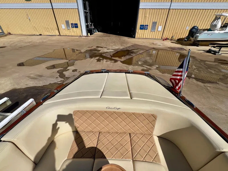 Slide: The Image of Chris-Craft Launch 27 2020 - 7830771