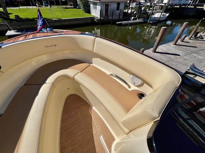 Slide: The Image of Chris-Craft Launch 27 2020 - 7830717