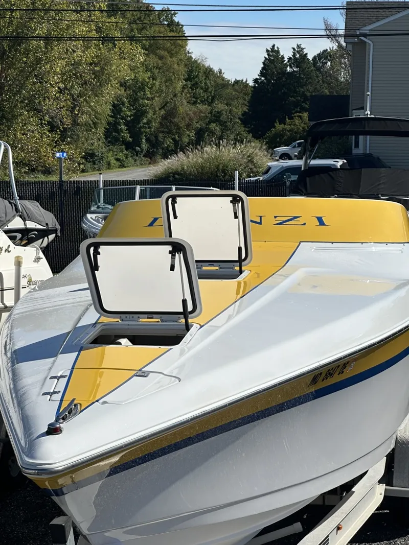 Slide: The Image of Donzi 33 ZX 1998 - 7937264