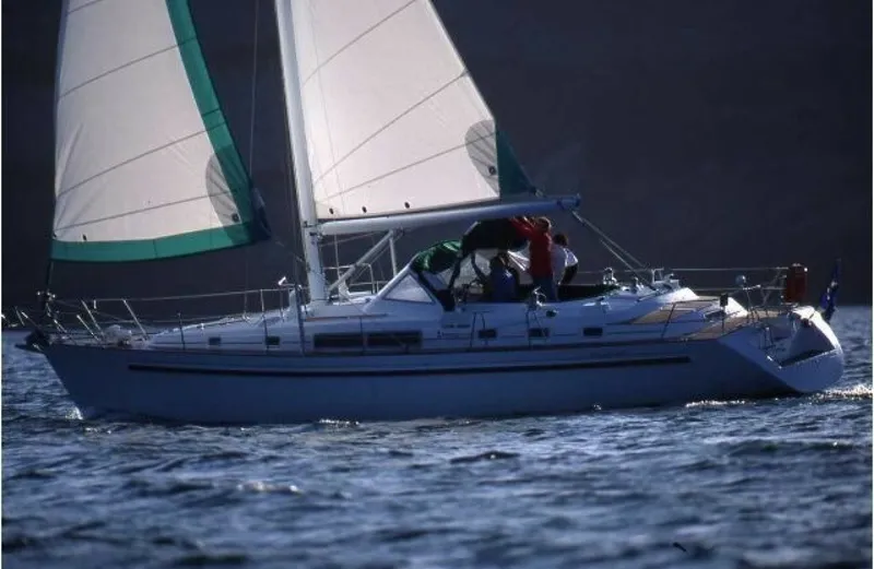 Slide: The Image of Beneteau 44 Center Cockpit - Sistership Brochure - 7831076