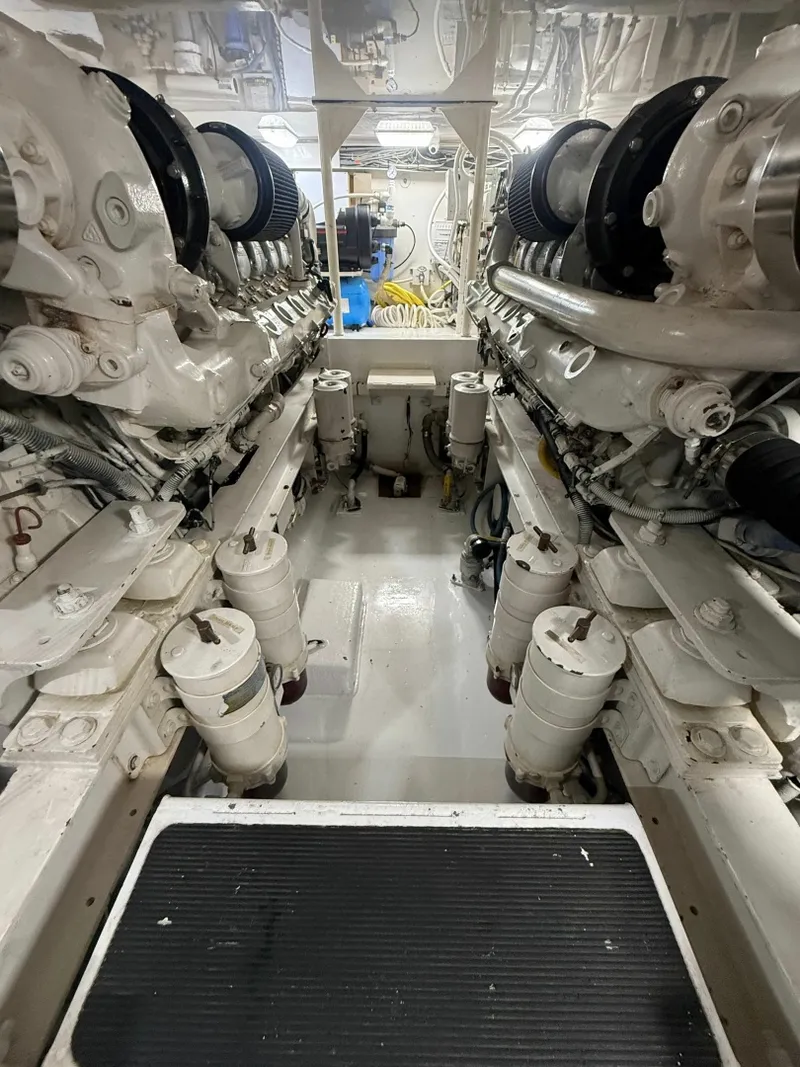 Slide: The Image of Viking 52 Convertible 2002 - 7831038