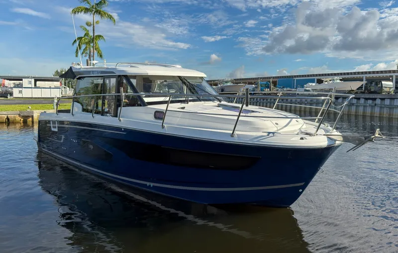 Slide: The Image of Jeanneau NC 1095 Coupe 2022 - 8046317