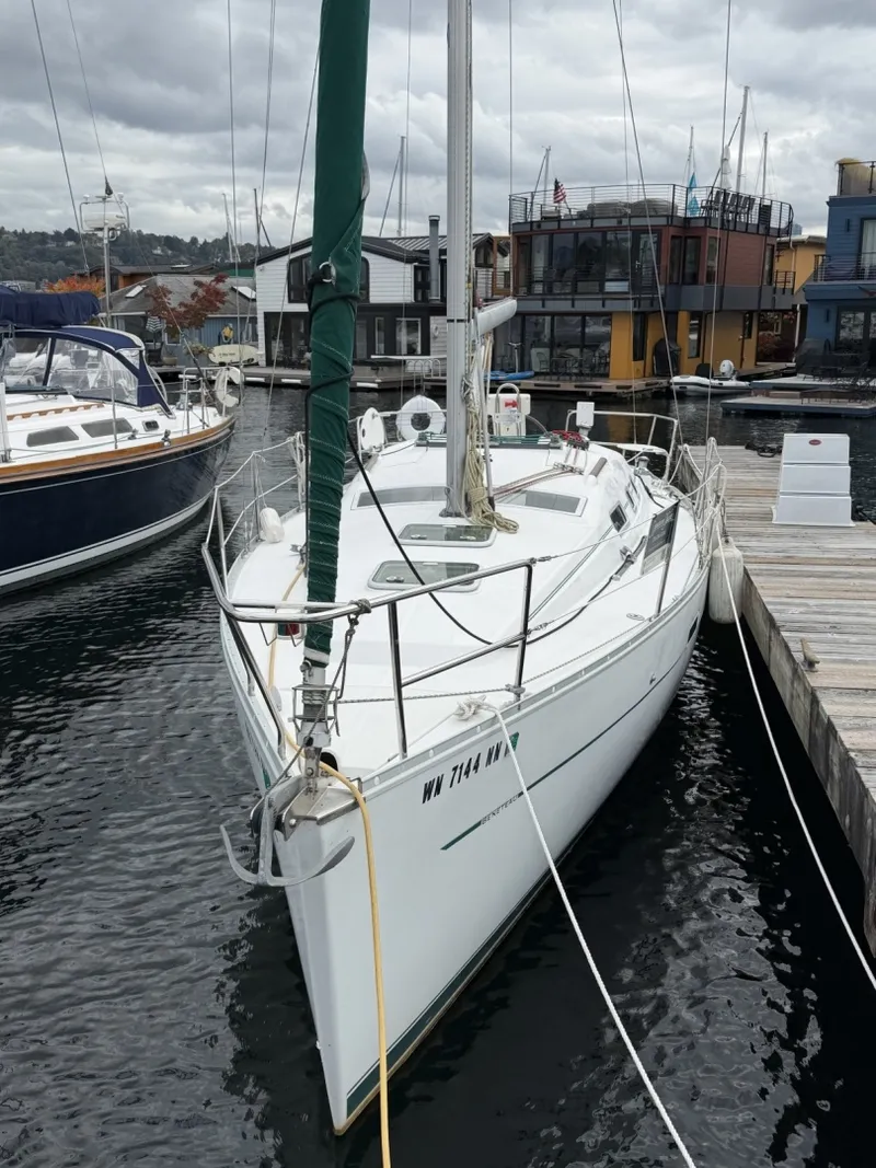 Slide: The Image of Beneteau 323 2004 - 7831226