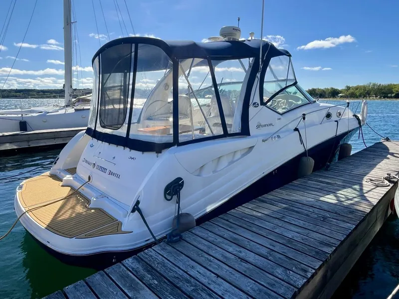 Slide: The Image of 2004 Sea Ray 340 Sundancer 34 - 7832397