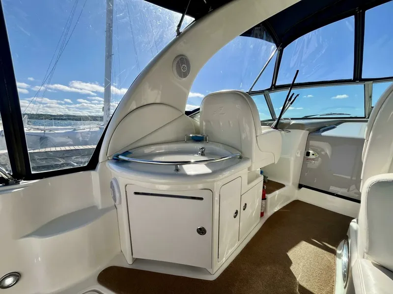 Slide: The Image of 2004 Sea Ray 340 Sundancer 34 - 7832401