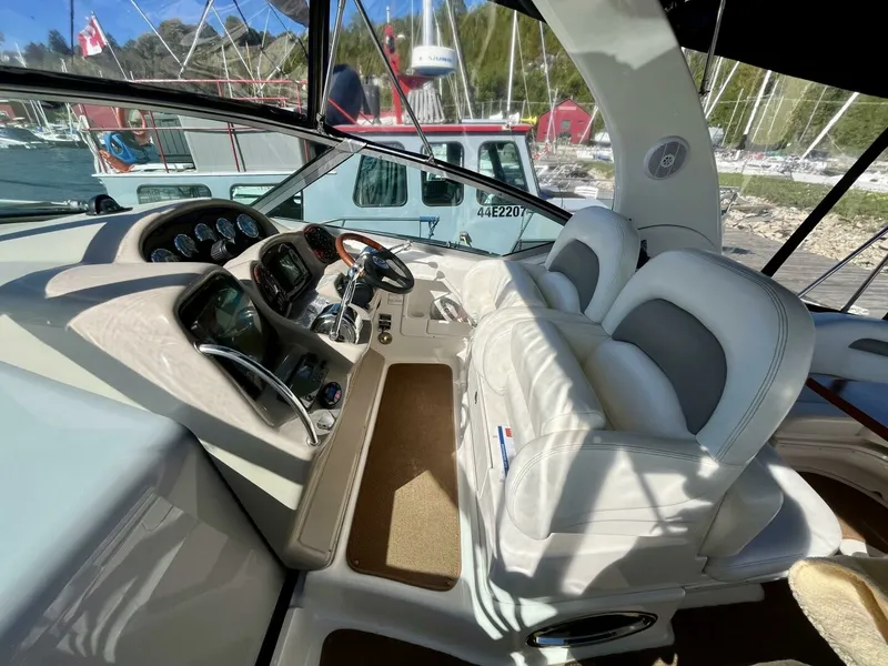 Slide: The Image of 2004 Sea Ray 340 Sundancer 34 - 7832404