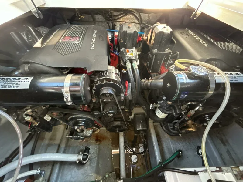 Slide: The Image of 2003 Monterey 302 Cruiser 32 - 7832454
