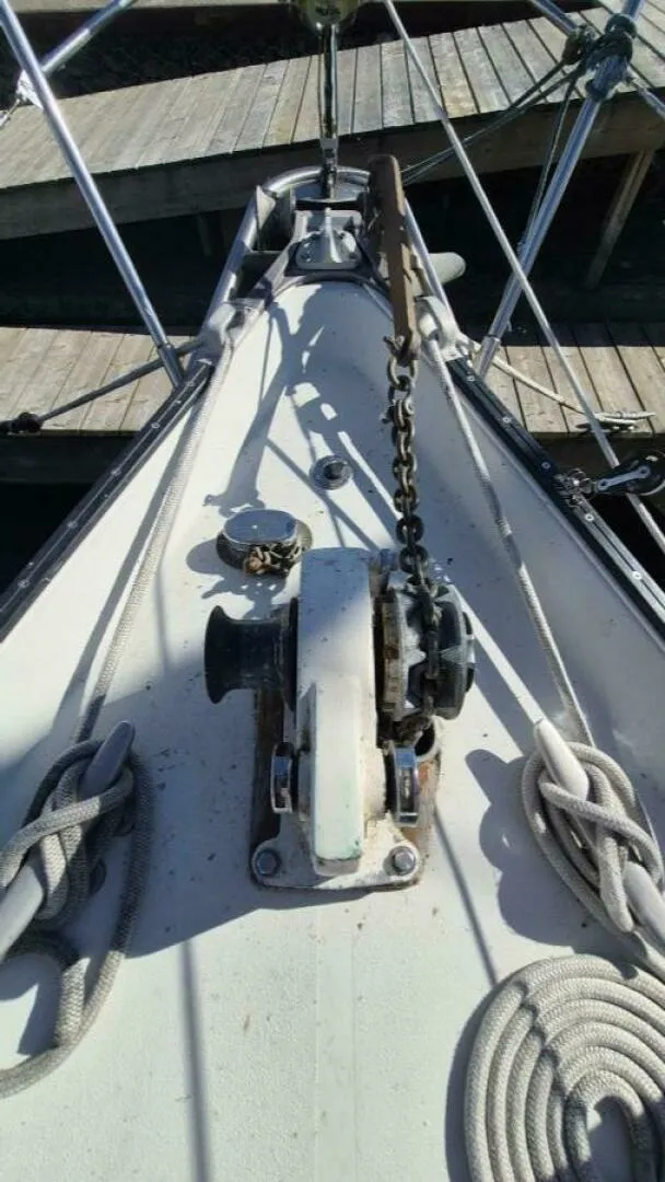 Slide: The Image of 1981 Niagara 35 Classic 35 - 7832470
