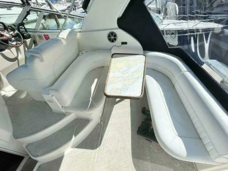 Slide: The Image of 2004 Cruisers Yachts 280 CXI 28 - 7832583