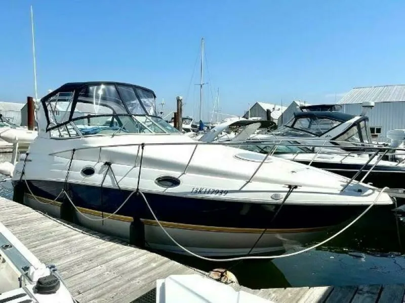 Slide: The Image of 2004 Cruisers Yachts 280 CXI 28 - 7832573