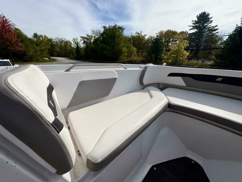 Slide: The Image of 2018 Four Winns HD200 20 - 7832618