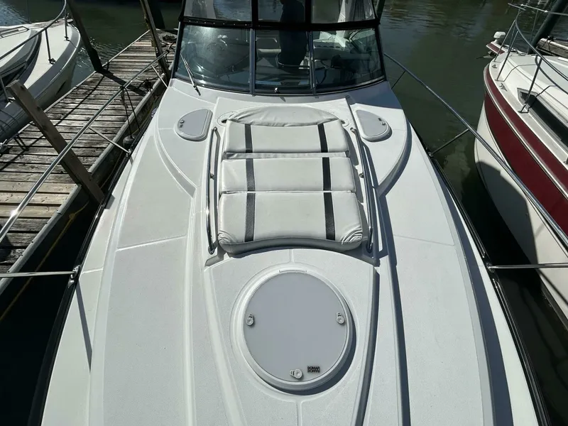 Slide: The Image of 2015 Monterey 355 Sport Yacht 35 - 7832732