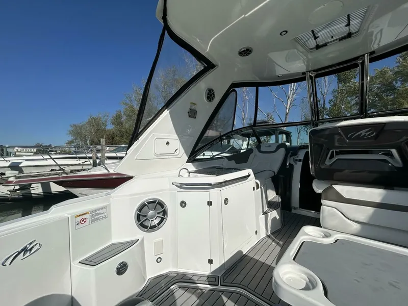 Slide: The Image of 2015 Monterey 355 Sport Yacht 35 - 7832644