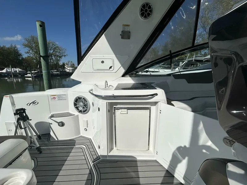 Slide: The Image of 2015 Monterey 355 Sport Yacht 35 - 7832651