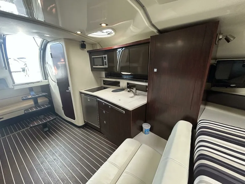 Slide: The Image of 2015 Monterey 355 Sport Yacht 35 - 7832685