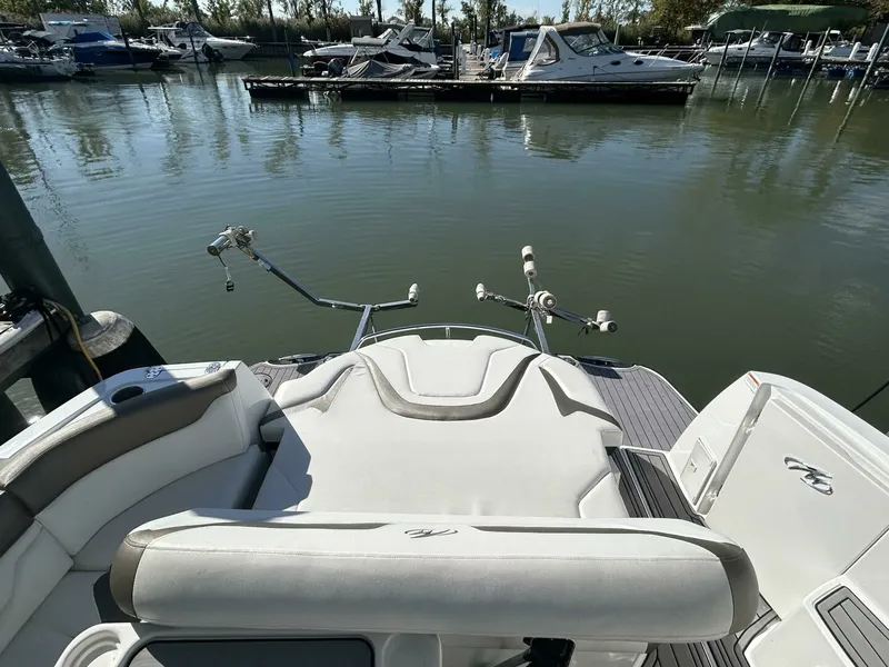 Slide: The Image of 2015 Monterey 355 Sport Yacht 35 - 7832716