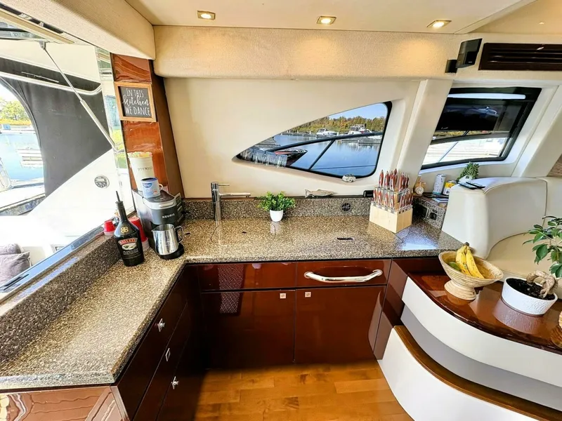 Slide: The Image of 2008 Sea Ray 47 SEDAN BRIDGE 47 - 7832764