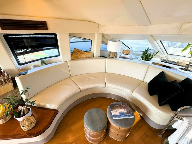 Slide: The Image of 2008 Sea Ray 47 SEDAN BRIDGE 47 - 7832771