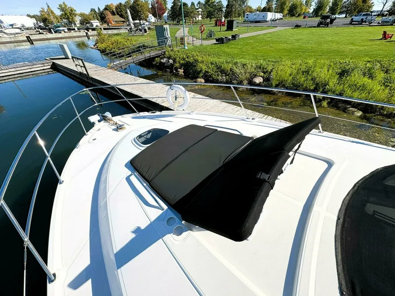 Slide: The Image of 2008 Sea Ray 47 SEDAN BRIDGE 47 - 7832797