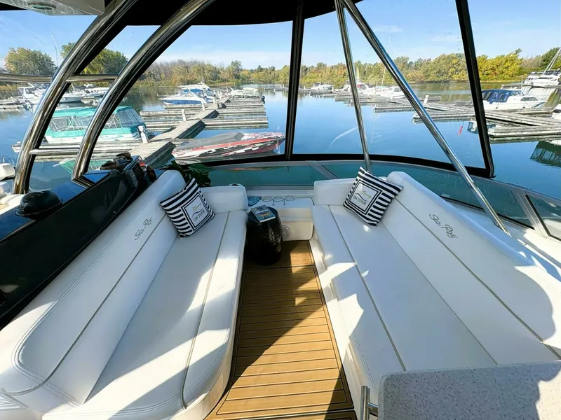 Slide: The Image of 2008 Sea Ray 47 SEDAN BRIDGE 47 - 7832751