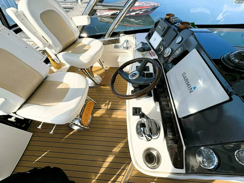 Slide: The Image of 2008 Sea Ray 47 SEDAN BRIDGE 47 - 7832756