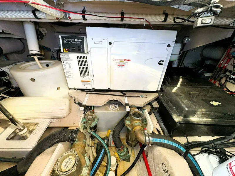 Slide: The Image of 2008 Sea Ray 47 SEDAN BRIDGE 47 - 7832799
