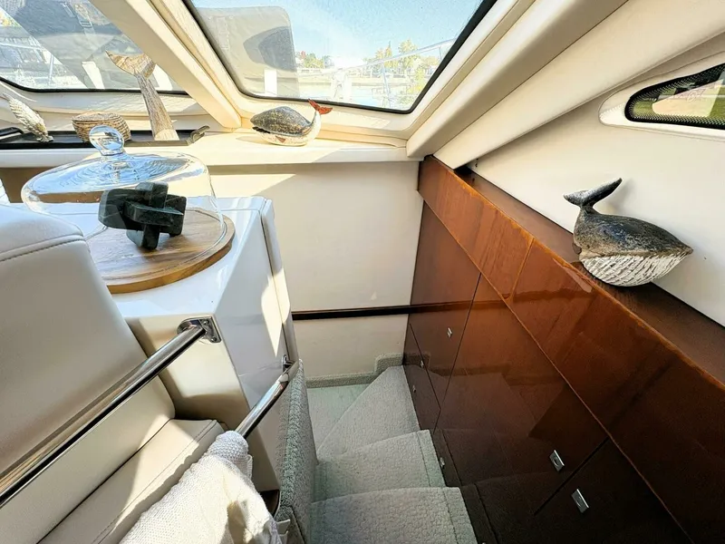 Slide: The Image of 2008 Sea Ray 47 SEDAN BRIDGE 47 - 7832775