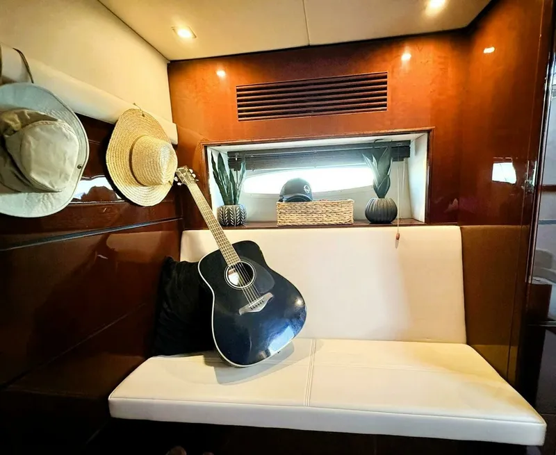 Slide: The Image of 2008 Sea Ray 47 SEDAN BRIDGE 47 - 7832795