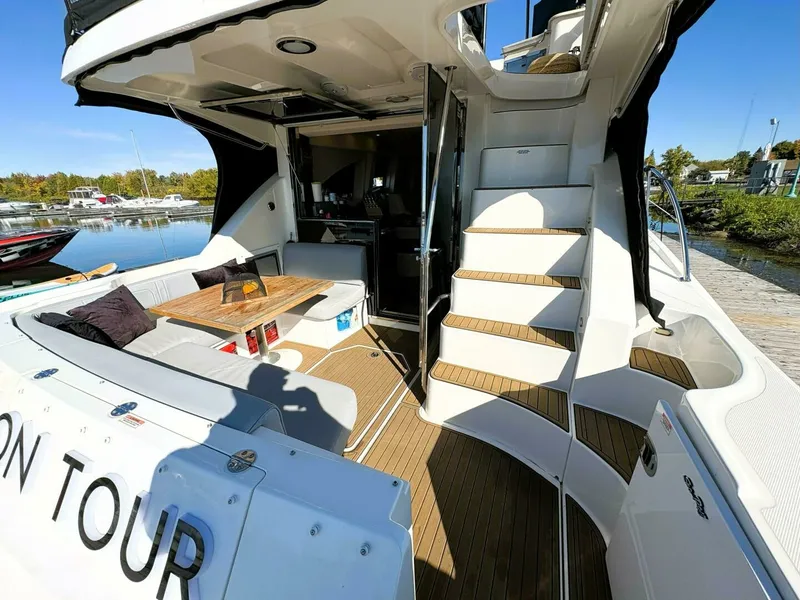 Slide: The Image of 2008 Sea Ray 47 SEDAN BRIDGE 47 - 7832742