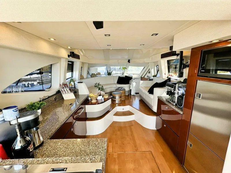 Slide: The Image of 2008 Sea Ray 47 SEDAN BRIDGE 47 - 7832762